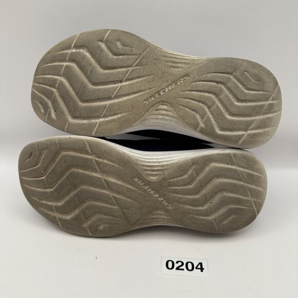 SKECHERS Kids size 4 Blue/Pink Running Shoes - Picture 5 of 7